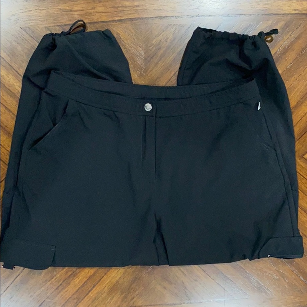 Zenergy by chicos Capri joggers